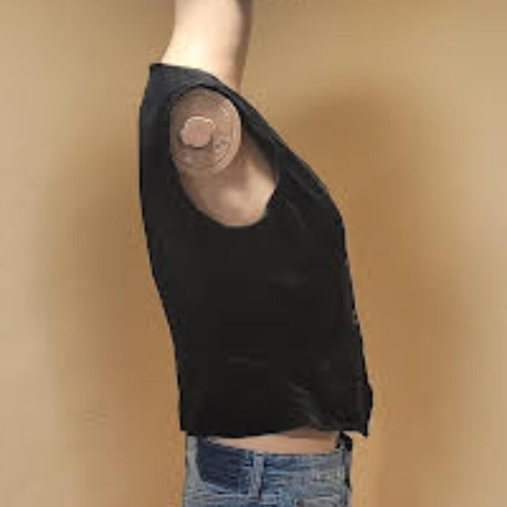 Eddie Bauer women's black vest - Size 4 petite - Picture 6 of 7